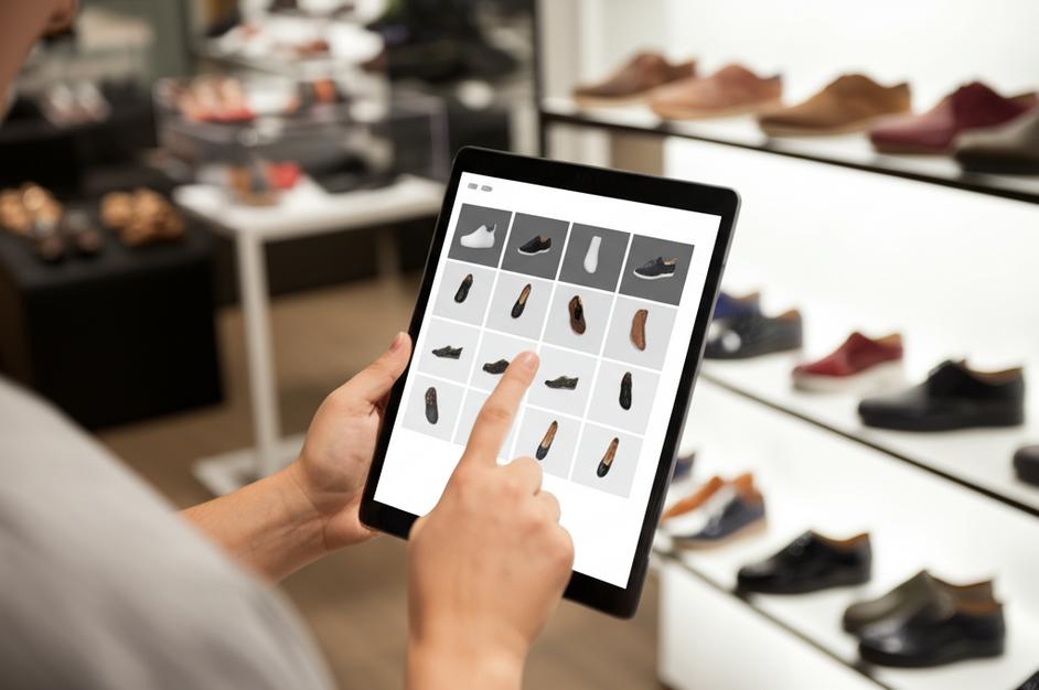 Nâng Tầm Trải Nghiệm Mua Sắm Giày Dép: Phần Mềm Order Tại Bàn - Xu Hướng Bán Lẻ Hiện Đại 1 Nâng Tầm Trải Nghiệm Mua Sắm Giày Dép: Phần Mềm Order Tại Bàn – Xu Hướng Bán Lẻ Hiện Đại