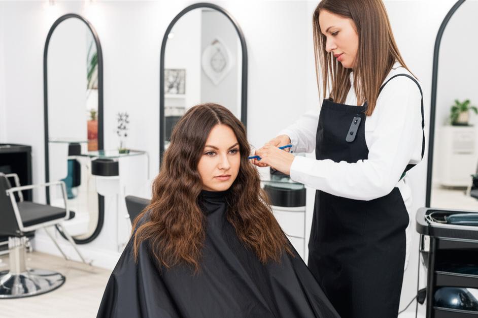 Bí Quyết Chọn Nơi Cắt Tóc Hoàn Hảo: Hướng Dẫn Chi Tiết Từ A-Z 1 Bí Quyết Chọn Nơi Cắt Tóc Hoàn Hảo: Hướng Dẫn Chi Tiết Từ A-Z