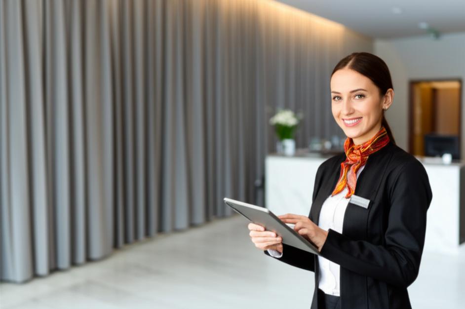Phần Mềm Quản Lý Khách Hàng Khách Sạn: Chìa Khóa Vàng Nâng Tầm Trải Nghiệm 1 Phần Mềm Quản Lý Khách Hàng Khách Sạn: Chìa Khóa Vàng Nâng Tầm Trải Nghiệm