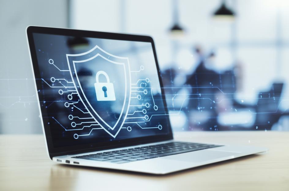 Phần Mềm Diệt Virus Offline: Giải Pháp Bảo Mật Toàn Diện Cho Máy Tính Của Bạn 9 Màn hình máy tính với biểu tượng bảo mật, thể hiện phần mềm diệt virus offline.