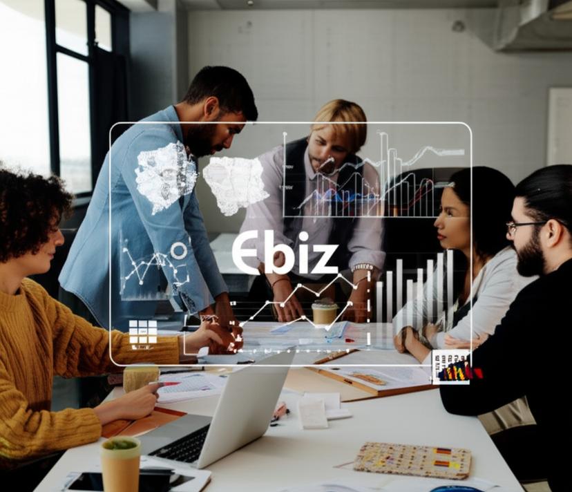 Đội ngũ bán hàng năng động làm việc với công cụ phân tích và quản lý quan hệ khách hàng Ebiz.